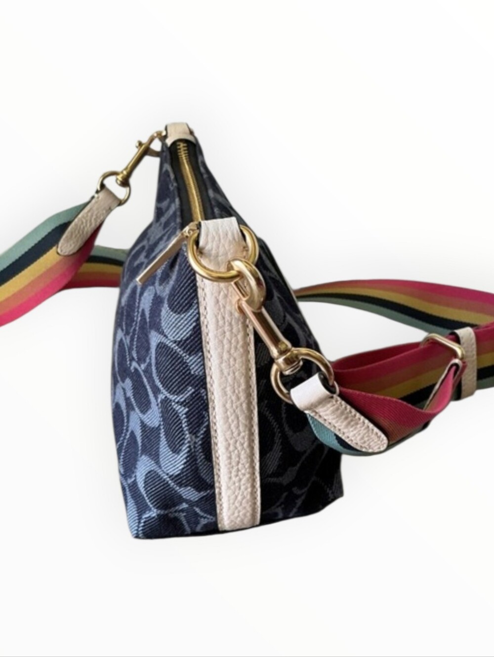Coach Denim Crossbody Bag in Signature Jacquard- EUC - Picture 4 of 7